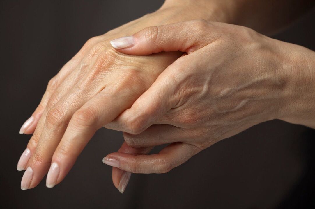 príznaky bolesti v kĺboch ​​prstov