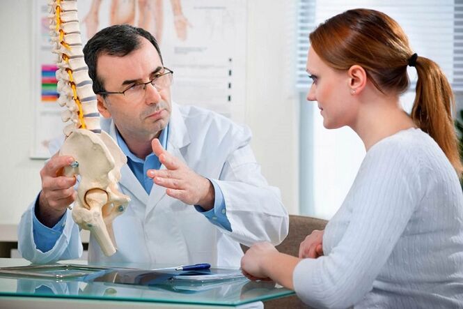 Apelujte na špecialistu na liečbu bedrovej osteochondrózy